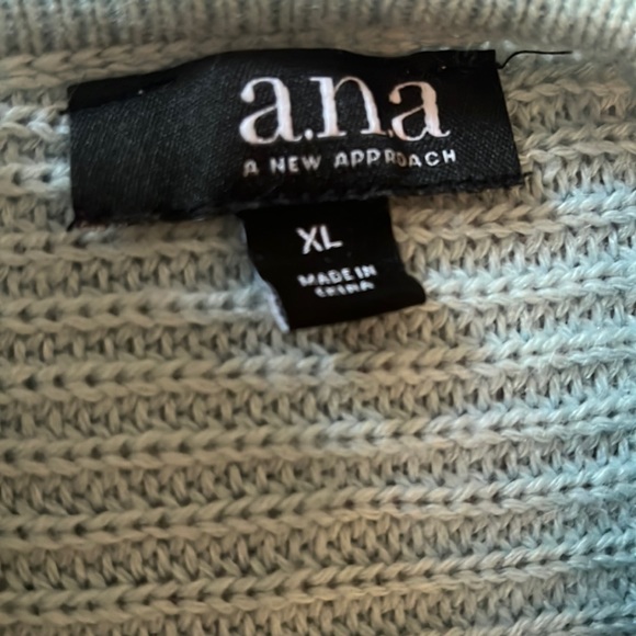 Ana Crewneck Sweater Criss-Cross Sleeve Detail Size XL Light Blue - Picture 12 of 13